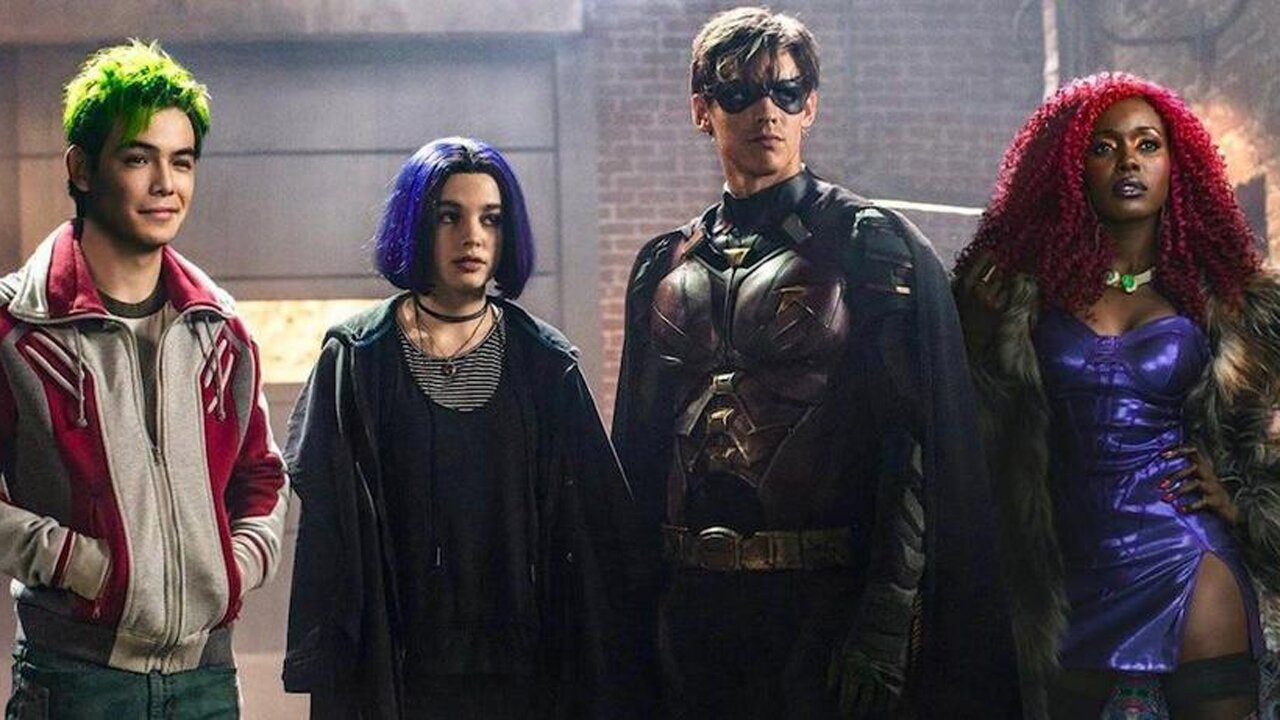 DC-Serie Titans - Neuer Trailer stellt das junge Superhelden-Team mit Brenton Thwaites als Robin vor
