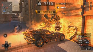 Carmageddon ReincarnationDen Göbel-Bonus gibt’s, wenn wir uns trotz der furchtbaren Grafik drei Stunden lang nicht übergeben haben. Spaß beiseite, das Schadensmodell sieht tatsächlich sehr ordentlich aus