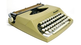 EducatorEine der von Commodore vertriebenen Schreibmaschinen, die aber von anderen Unternehmen hergestellt wurden.