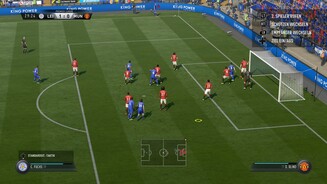 Fifa 17Genau hinschauen: Flanken werden bei Ecken und Freistößen mit einem kleinen gelben Cursor platziert. Eine sinnvolle Ergänzung zu den altbekannten Standard-Taktiken.