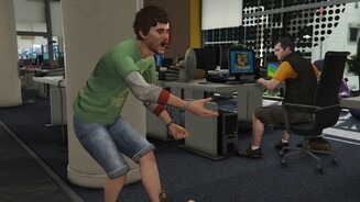 GTA 5 - PC-VersionBei der GTA-Variante von Facebook arbeiten nur Bekloppte. Und Michael, der sich als IT-Typ eingeschlichen hat.