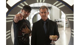 Mel Gibson als Voz (hier mit Regisseur Robert Rodriguez)