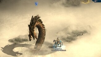 Might + Magic: Heroes OnlineDieser Sandwurm könnte aus Dune stammen. Er startet eine heftige Schlacht.