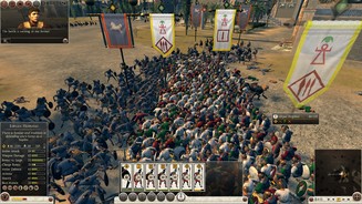 Total War: Rome 2 - Screenshots zum DLC Hannibal at the GatesKämpfe zwischen Hopliten und anderen Nahkampfeinheiten sind auch in Hannibal at the Gates ein unübersichtliches Geschiebe, Gedränge und Geschubse.