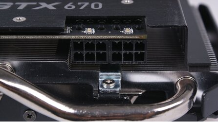 Asus Geforce GTX 670 DirectCu II Top - Bilder