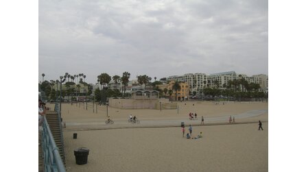 E3 Media: Santa Monica Beach