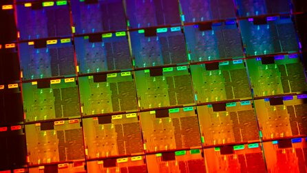 Trotz Problemen mit der Fertigung: Intel will 10 Nanometer nicht überspringen
