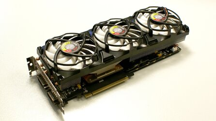 Point of View Geforce GTX 560 Ti TGT Beast - Leises Grafikkarten-Ungeheuer