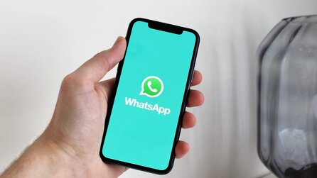 Teaserbild für Bei WhatsApp gibt es gerade einen nervigen Video-Fehler: So schafft ihr ihn aus der Welt