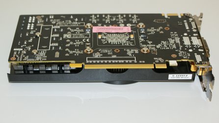 Zotac Geforce GTX 460 AMP 1,0 GByte - Bilder