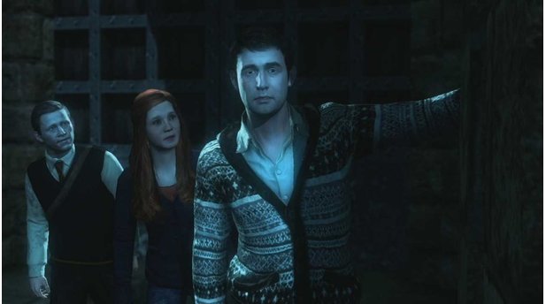 Harry Potter 7 - Part 2Im fortgeschrittenen Spiel zaubern Sie sich auch als Seamus durch die Welt – unterstützt wird er von Ginni und Neville.