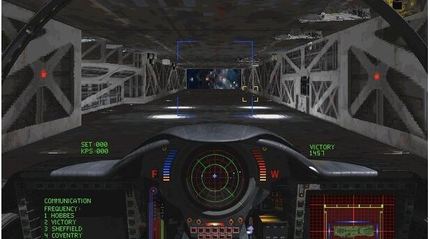 Wing Commander 3 (1994)Kein Spiel hatte seiner Zeit so gute Texturen wie Wing Commander 3 – und kein Spiel war so groß: es wurde damals auf vier CDs ausgeliefert, als Disketten noch Standard waren.