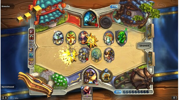 Hearthstone: Goblins gegen GnomeMein Paladin-Deck »Mecher nich« ist darauf ausgelegt, den Gegner mit Gottesschilden in den Wahnsinn zu treiben. Jede besiegte Kreatur muss er sich hart erarbeiten, umgekehrt kann ich ihn mit meinen Ritzelmeistern und Blutrittern schon früh unter Druck setzen. Sollte er wider Erwarten länger durchhalten, erledigen die Endgame-Klassiker Agenturkommandant und Tirion Fordring den Rest.