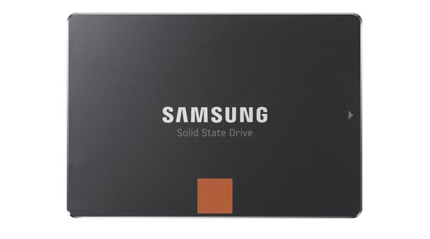 Alle wichtigen Komponenten der Samsung 840 SSDs stammen aus eigenem Hause: Controller, Flash-Speicher und DDR2-RAM sind Eigenentwicklungen von Samsung.