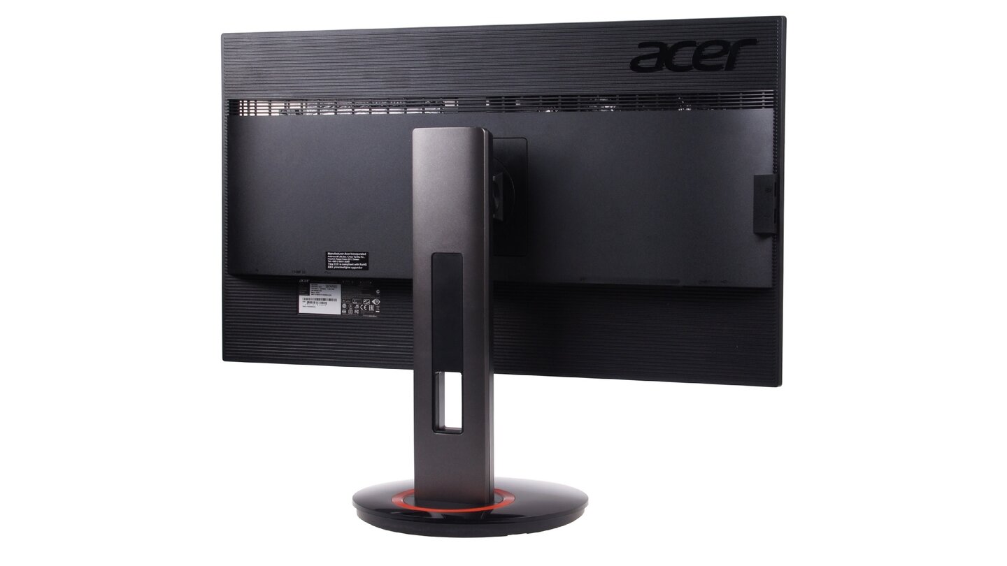 Acer XB270HUAuf der matten Rückseite finden sich relativ große Lüftungsschlitze und das Acer-Logo, optisch setzt sich der insgesamt eher schlichte Eindruck auch hier fort.