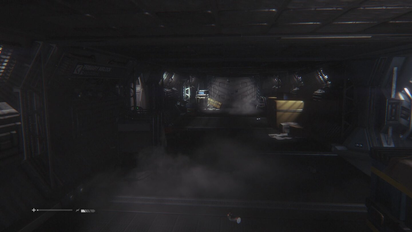 Alien: Isolation - PS4-Screenshots aus der Test-VersionStimmungsvoll ausgeleuchtet: Die verwüstete Raumstation Sevastopol hat einige wirklich gruselige Ecken.