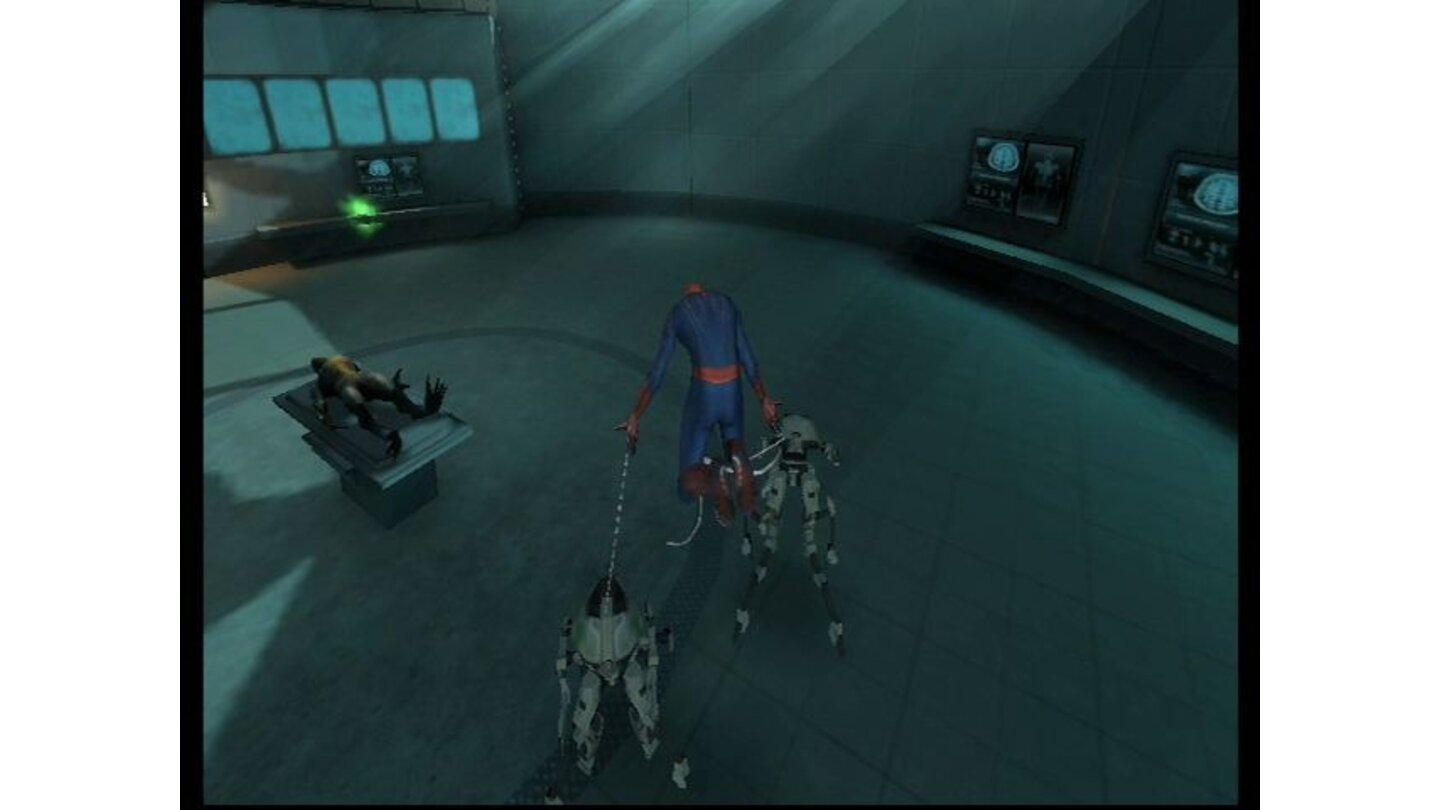 The Amazing Spider Man (Wii)Spidey im Kampf mit Wachrobotern. Mit Netz und doppeltem Boden kein Problem.