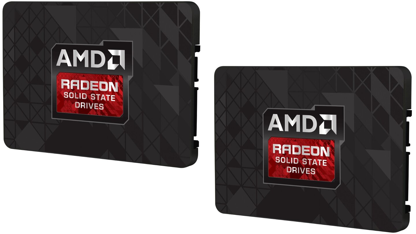 Zwei von AMDs Radeon R7 SSDs mit je 480 GByte arbeiten im Raid-Verbund besonders schnell.