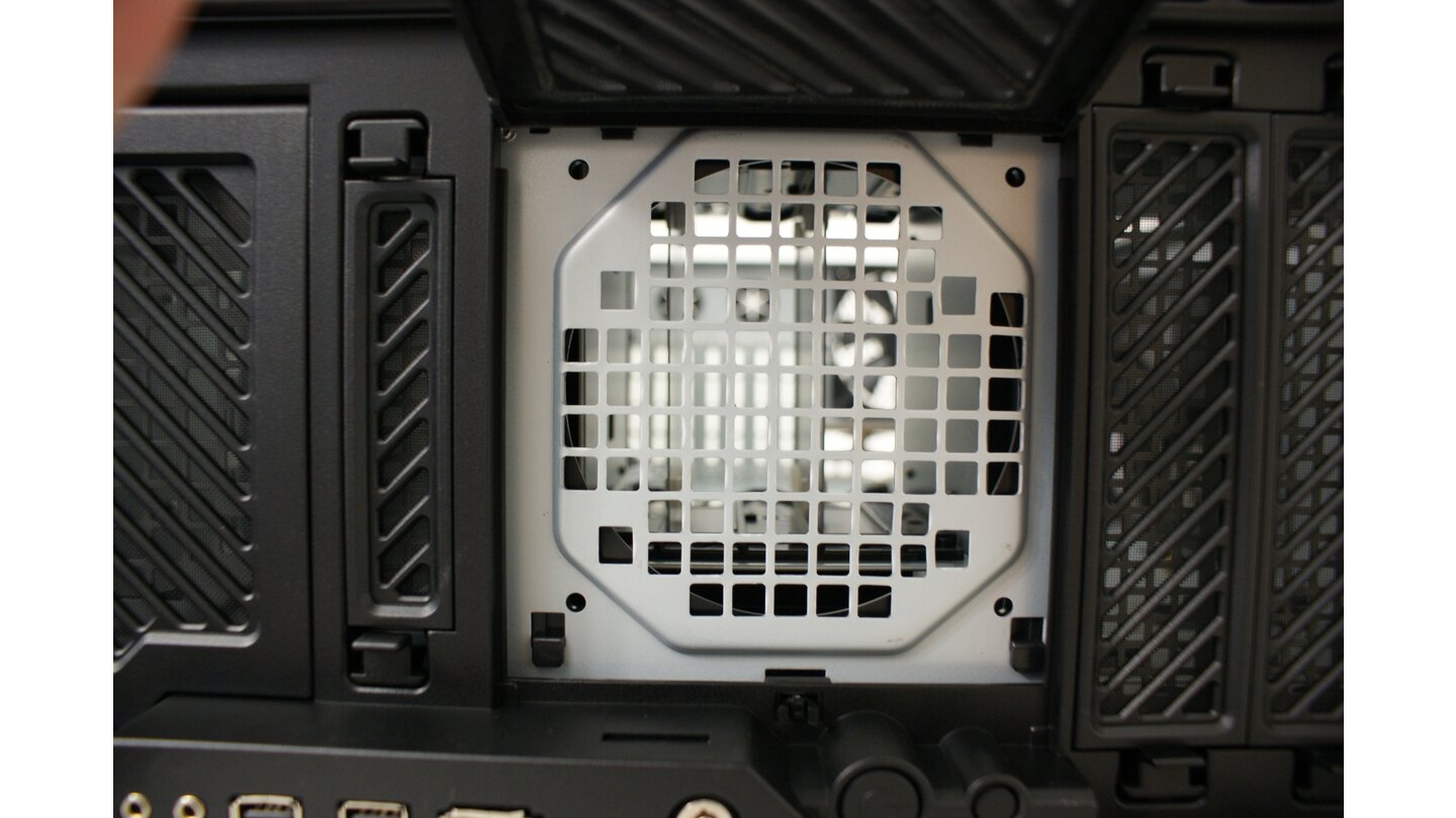 Antec P193