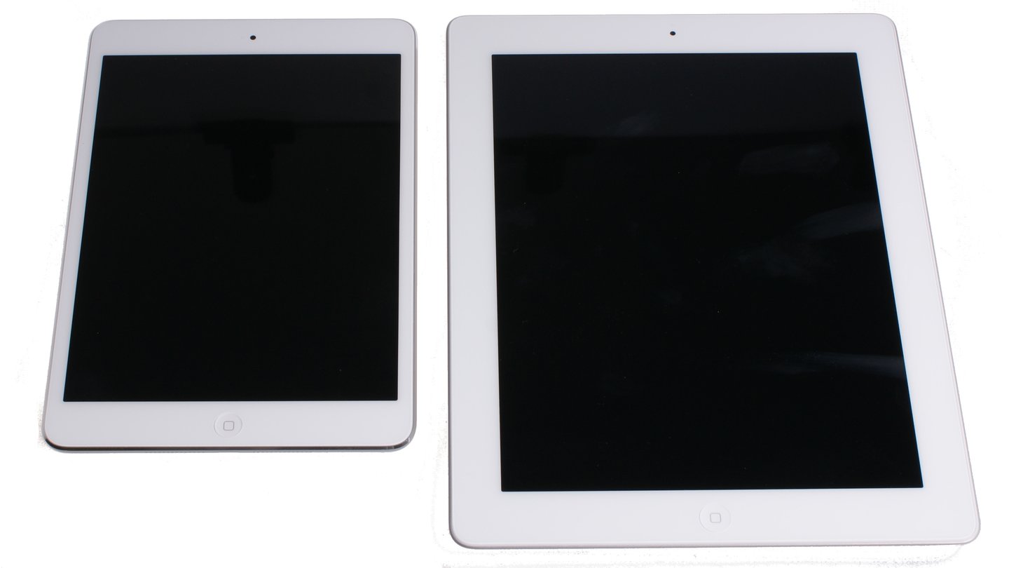 Mit 7,9 Zoll Bildschirmdiagonale ist das iPad Mini deutlich kleiner als die ausgewachsenen Modelle mit 9,7 Zoll.
