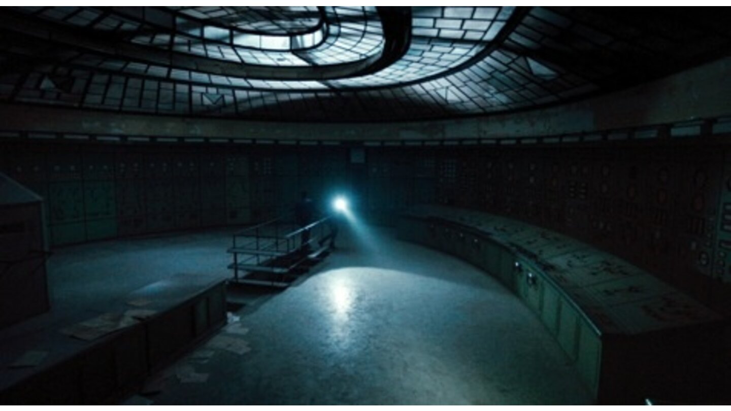 Chernobyl DiariesWas geht hier nur vor? Man könnte meinen, man befände sich an Originalschauplätzen. Das Setdesign ist gelungen.