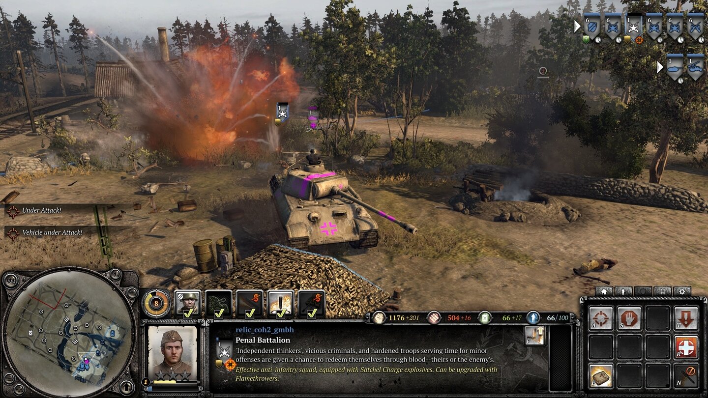 Company of Heroes 2Panther auf der Pirsch: Der KI-Gegner greift gern unsere Basis frontal an.