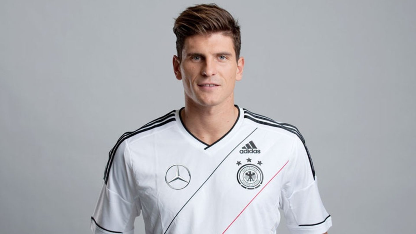 Die deutsche Nationalmannschaft zur EM 2012Mario Gomez