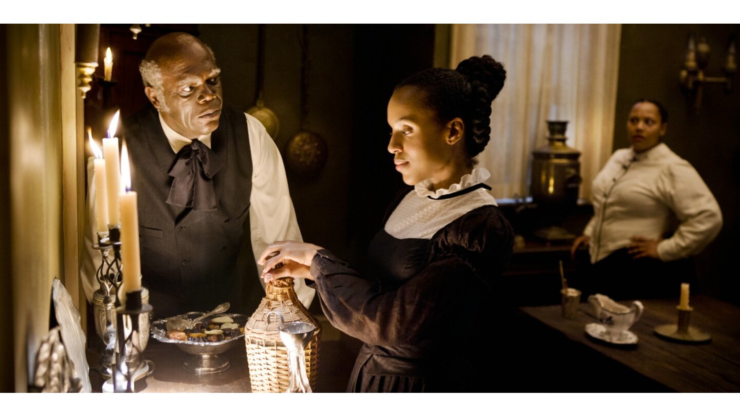 Django UnchainedSamuel L. Jackson (links) wurde für die Rolle des Haussklaven Stephen künstlich auf alt getrimmt.