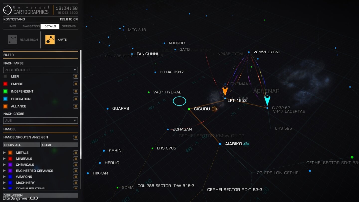 Elite: DangerousAuf der Galaktischen Karte planen wir den Weg zum Zielsystem – längere Strecken auch per Routenfunktion. Farbige, animierte Linien zeigen hier Im- und Exporte der Systeme.