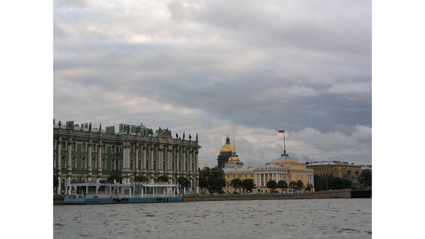 St. Petersburg ist eine schöne Stadt.