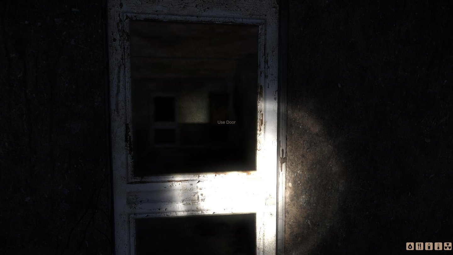 Miscreated - Early-Access-ScreenshotsMit der Taschenlampe werfen wir auch durch die Tür hindruch einen Schatten.