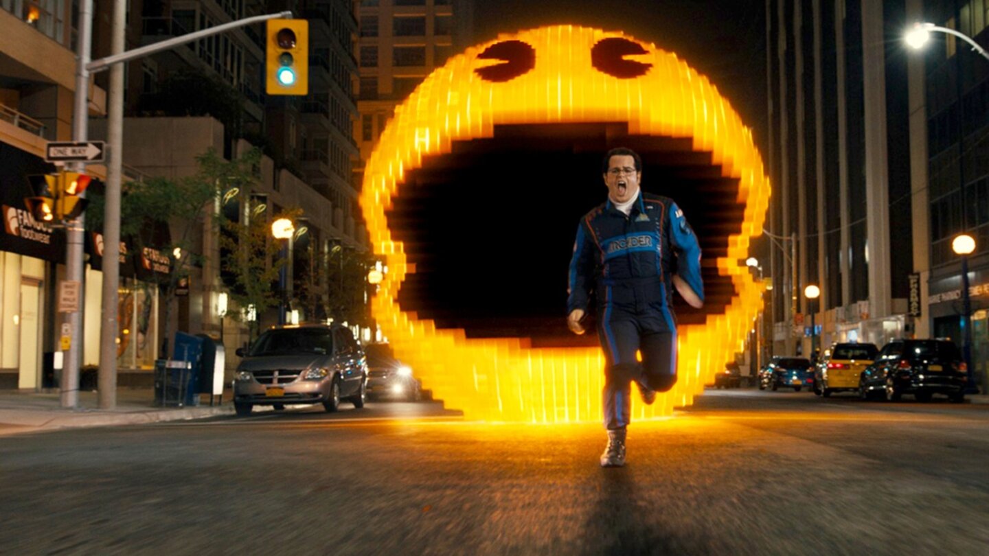 PixelsWenn Pac-Man sich ein neues Level sucht, kann das für Ludlow (Josh Gad) schnell ins Auge gehen.