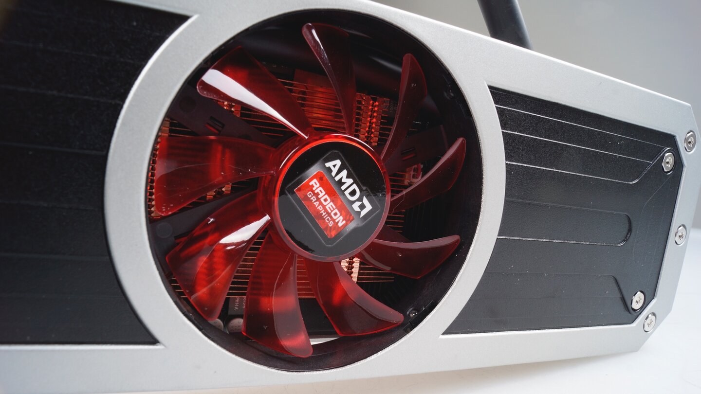 Radeon R9 295 X2