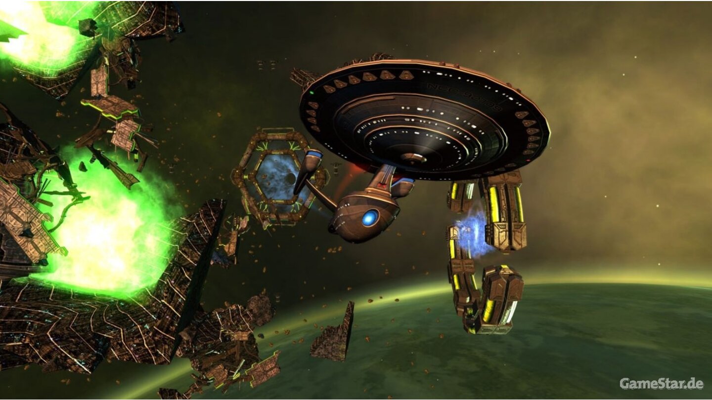 Star Trek OnlineNachdem der Entwickler Perpetual Entertainment seine MMO-Umsetzung zur Star Trek Lizenz nicht fertig bekam, übernahm Cryptic 2008 das Entwickler-Ruder und stampfte Star Trek Online aus dem Boden. Veröffentlicht wurde der Mix aus Weltraum- und Bodenkämpfen dann im Februar 2010 und wird seitdem mit regelmäßigen Updates versorgt.