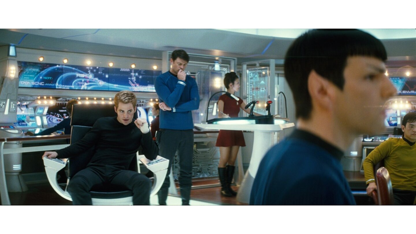 Star Trek: Der FilmCaptain James Tiberius Kirk (Chris Pine) fühlt sich noch nicht ganz wohl in seinem Chefsessel, den er gerade erworben hat.