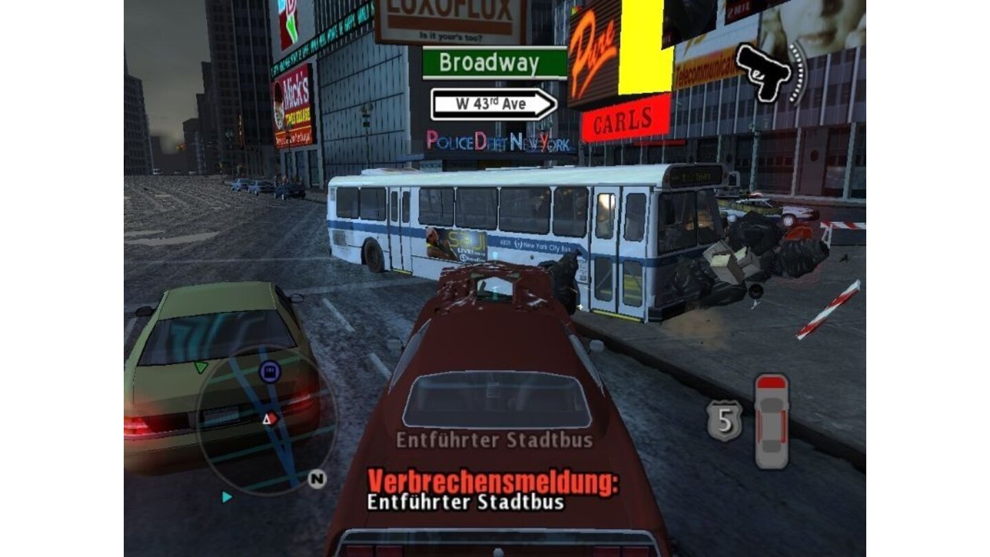 True Crime: Streets of New York City (2005)
Der zweite True Crime-Teil kommt 2005 für die Playstation 2, Xbox, den GameCube, und den PC auf den Markt. Im virtuellen Manhattan fahnden wir nach einem Maulwurf bei der Polizei und kümmern uns nebenbei um den gewöhnlichen Polizeialltag – als aufrechter Gesetzeshüter oder korrupter Bulle. Obwohl der geplante Nachfolger eingestellt wird, erscheint 2012 Sleeping Dogs, das den Geist der Serie fortsetzt.