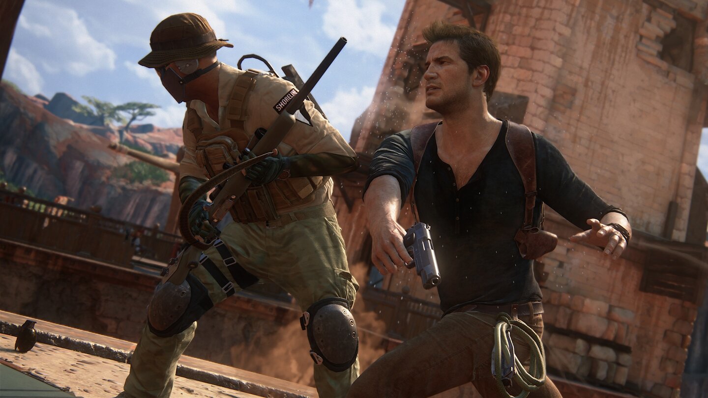 Uncharted 4: A Thief's EndDie Nahkampf-Animationen variieren je nach Positionierung zum Gegner. Gerne bezieht Nathan auch Objekte aus der Umgebung mit ein – Stichwort: Mauer.