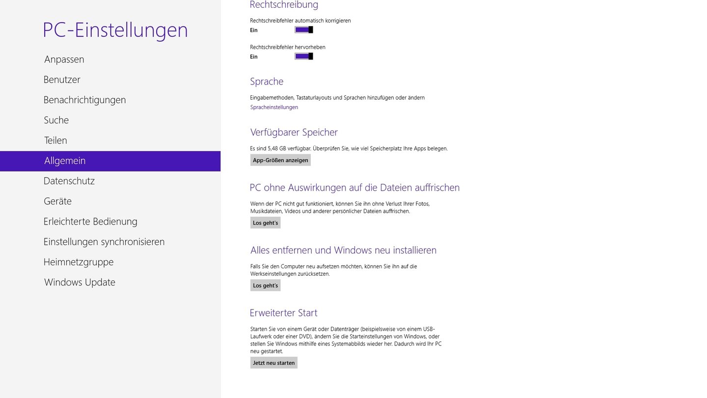 PC wiederherstellenAus dem neuen Menü »PC-Einstellungen« heraus können wir den PC auffrischen, was einer Art Neuinstallation ohne Löschen persönlicher Daten entspricht, oder den PC komplett neu aufsetzen. In beiden Fällen ist Windows 8 nach wegen als zehn Minuten wieder einsatzbereit.