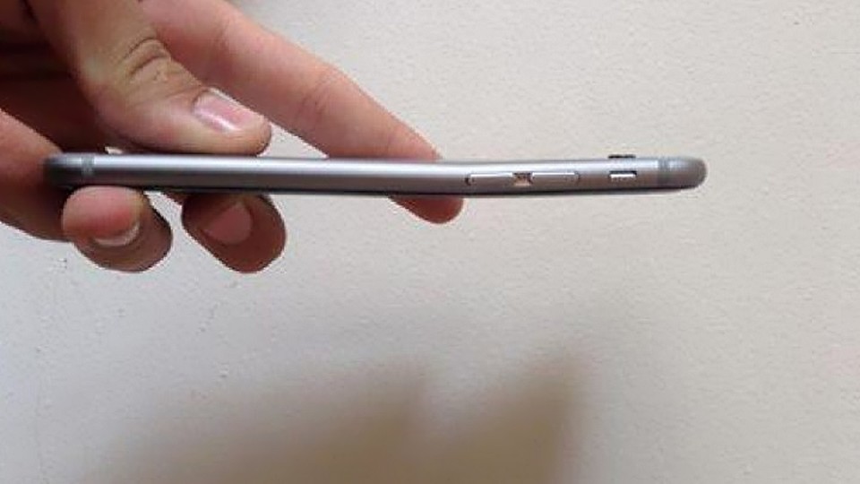 Das Apple iPhone 6 Plus sorgt für #Bentgate. (Bildquelle: Macbidouille)
