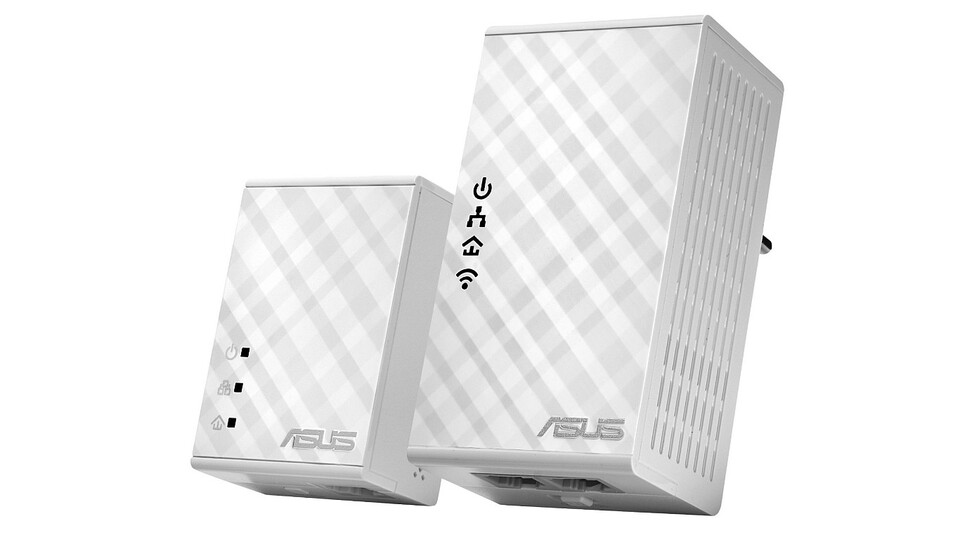Die beiden Adapter von Asus übertragen per Powerline und WLAN Daten quer durch die Wohnung und auch über größere Entfernungen.