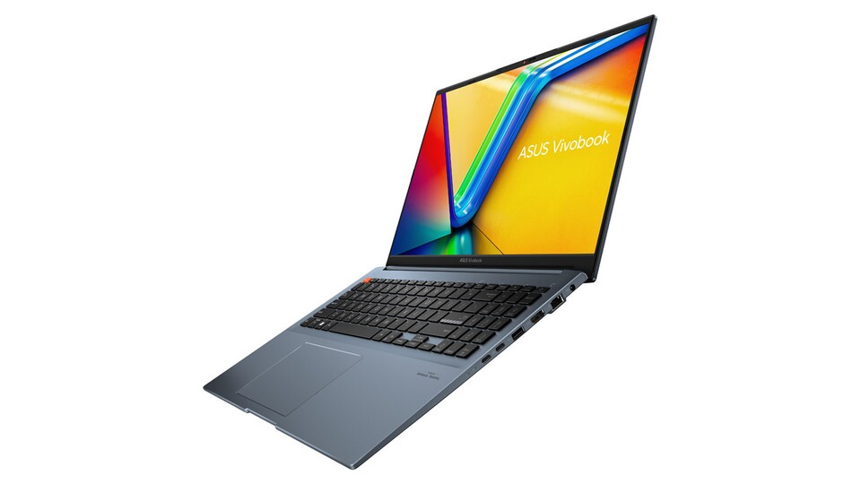In Sachen Ausstattung kann dem ASUS Vivobook Pro 16 OLED wohl kaum ein andere Laptop das Wasser reichen!