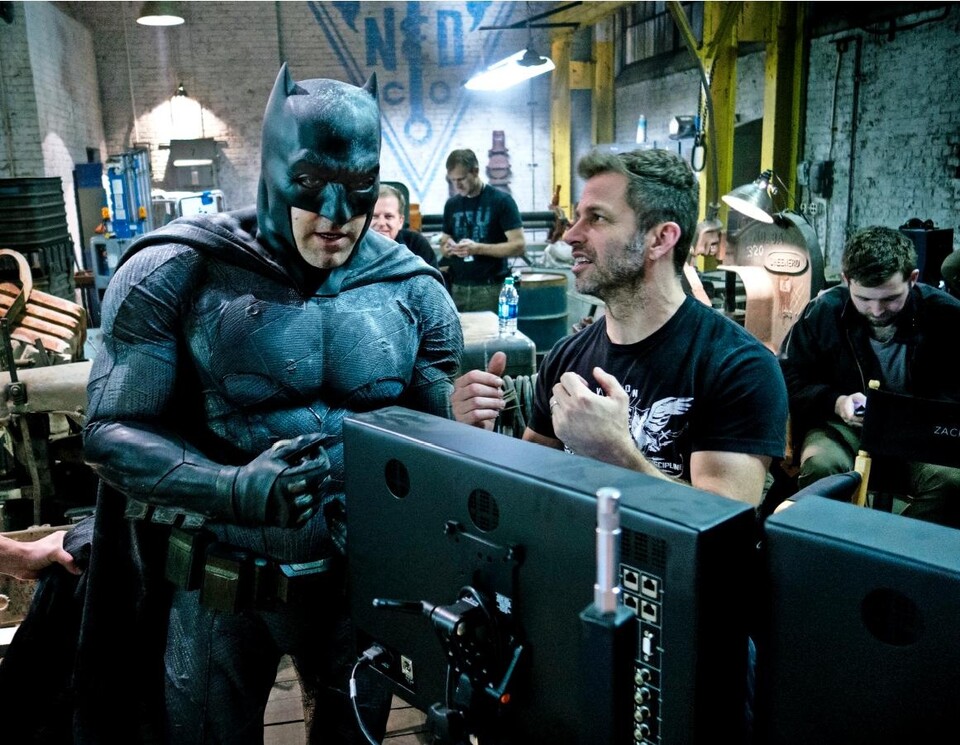 So sah Ben Afflecks Batman noch bei Zack Snyders Batman v Superman aus ...