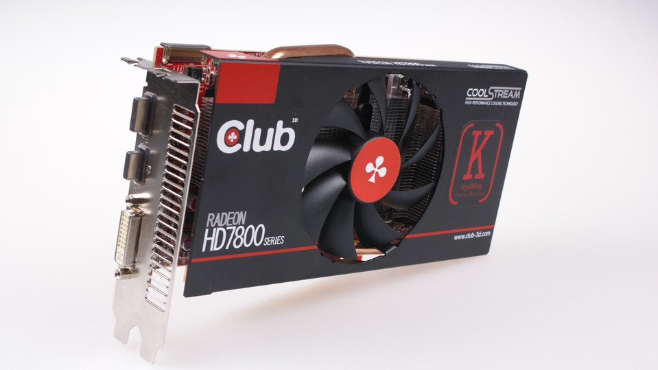 Die Club 3D Radeon HD 7850 royalKing gehört zur »Poker Serie« des Herstellers. Weniger potente Modelle nennen sich »royalQueen«.