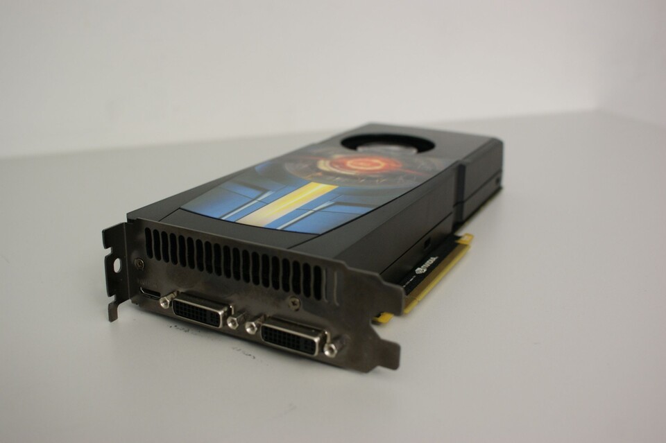 Schnell, laut und relativ preiswert: die Colorful Geforce GTX 470.