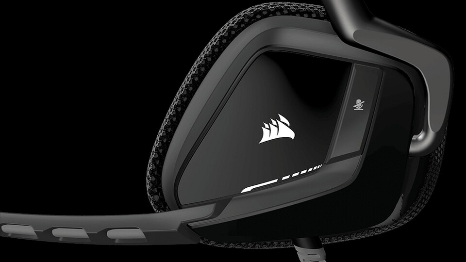 Das Corsair Void ist ein leichtes und gut sitzendes Headset mit Gaming-Qualitäten.