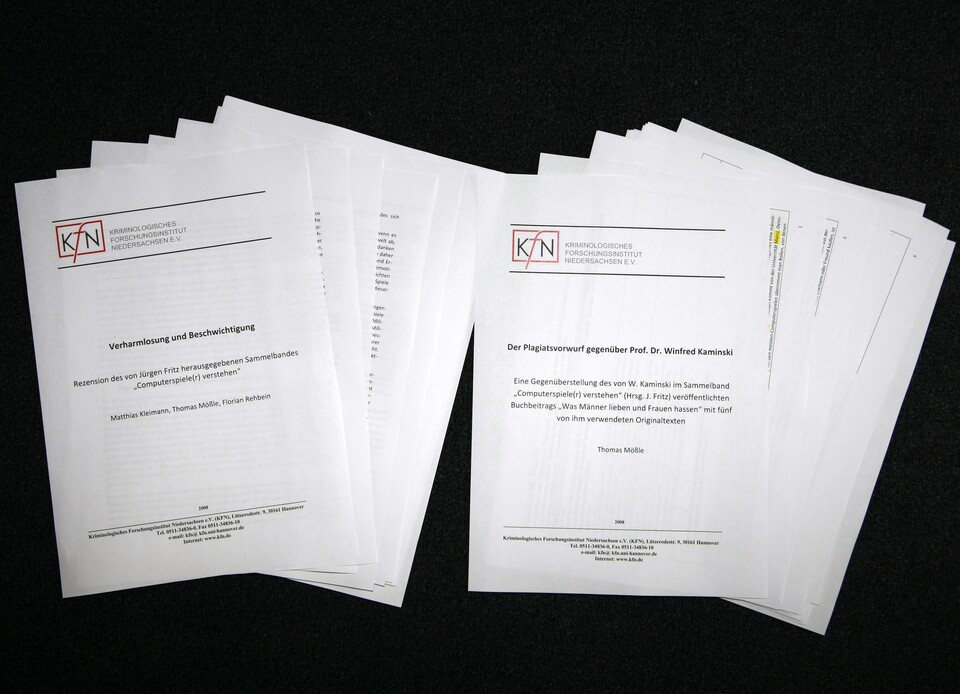 38 Seiten lang sind die beiden Dokumente, in denen das KFN dem beanstandeten Buch Einseitigkeit und Plagiarismus vorwirft.