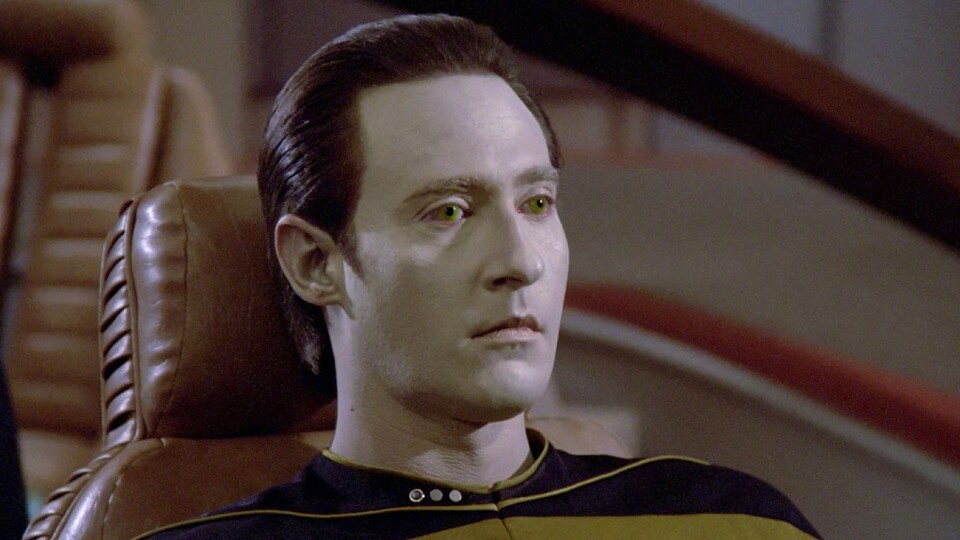In Star Trek: The Next Generation verwendet die Mannschaft einen ansteckbaren Communicator.