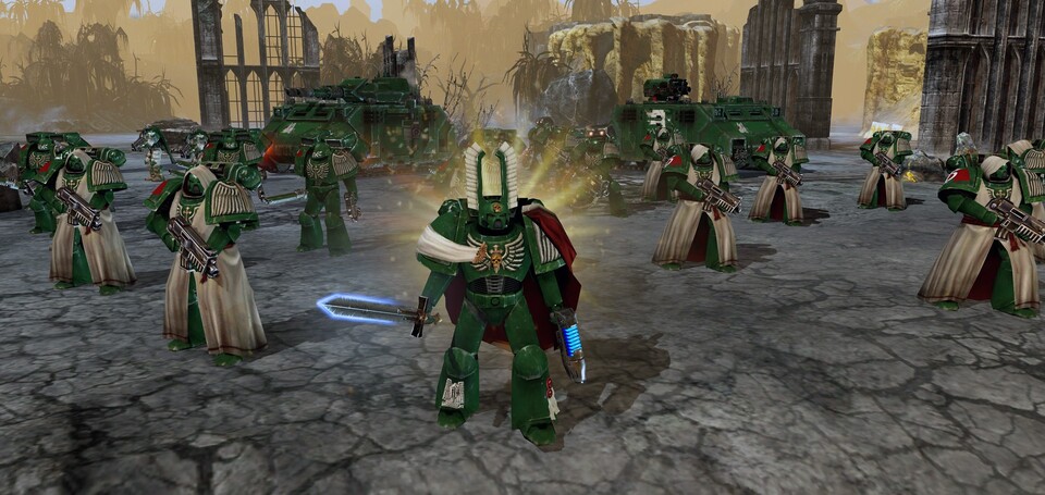 Der Force Commander wird durch den Dark Angels-Kommandeur mit Flügelhelm ersetzt.