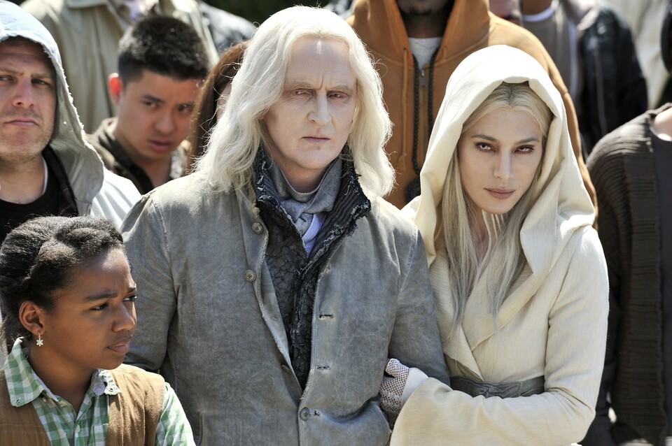 Die TV-Serie Defiance bekommt eine zweite Staffel spendiert.