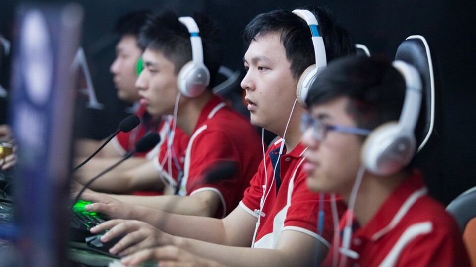 E-Sportler dürfen sich freuen: Ihre Sportart wird 2022 offizielle Disziplin der Asienspiele in China.